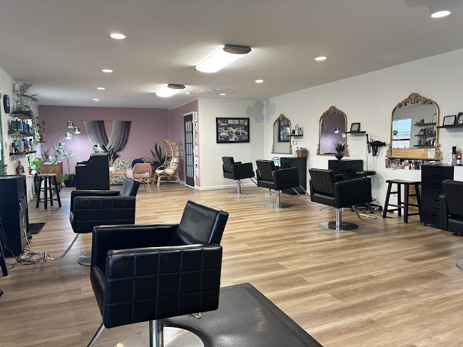Earth Head Salon