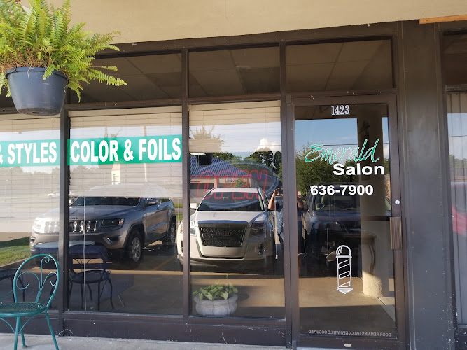 Emerald Salon