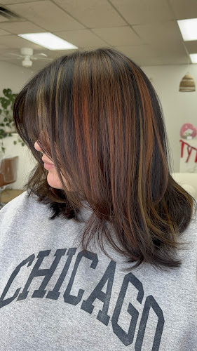 Marlee Flores Hair LLC